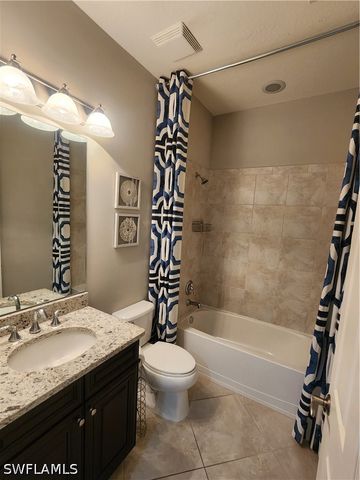 9071 Albion LN N 5706, Naples, FL 34113