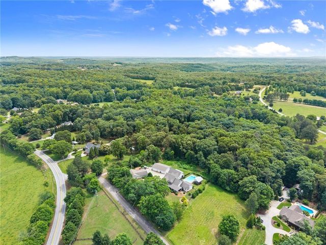 5415 Little Drive, Murrayville, GA 30564