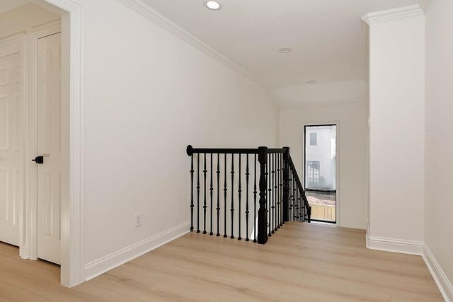 10 Libretto Court, The Woodlands, TX 77382