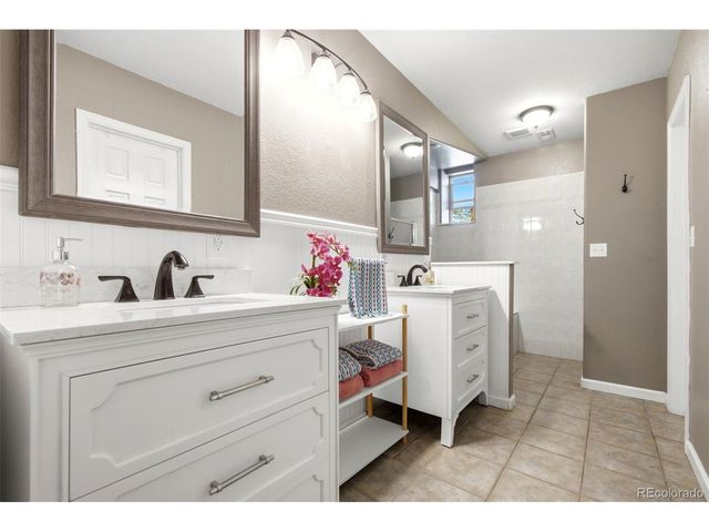 278 Hayes St, Bailey, CO 80421