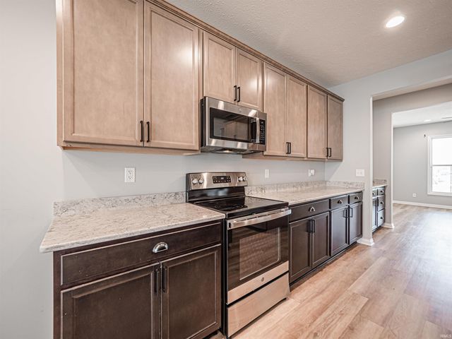 11401 Goshen Drive, Evansville, IN 47725