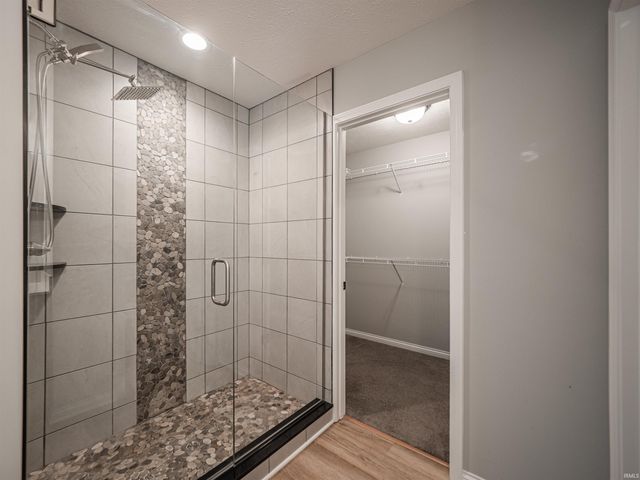 11401 Goshen Drive, Evansville, IN 47725