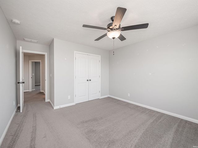 11401 Goshen Drive, Evansville, IN 47725