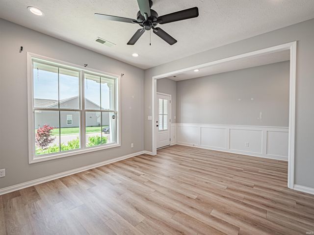 11401 Goshen Drive, Evansville, IN 47725