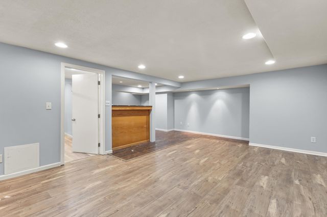 5254 14th Avenue S, Minneapolis, MN 55417