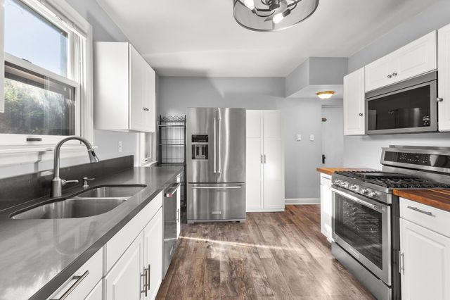 5254 14th Avenue S, Minneapolis, MN 55417