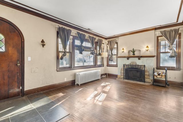 5254 14th Avenue S, Minneapolis, MN 55417