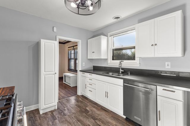 5254 14th Avenue S, Minneapolis, MN 55417