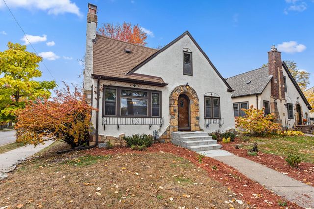 5254 14th Avenue S, Minneapolis, MN 55417