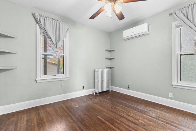 5254 14th Avenue S, Minneapolis, MN 55417