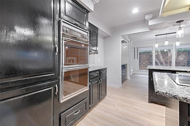 509 N Durango Circle, Irving, TX 75062