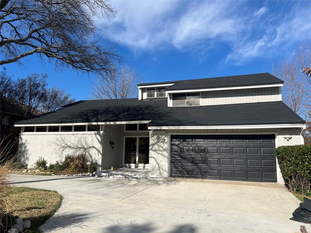509 N Durango Circle, Irving, TX 75062