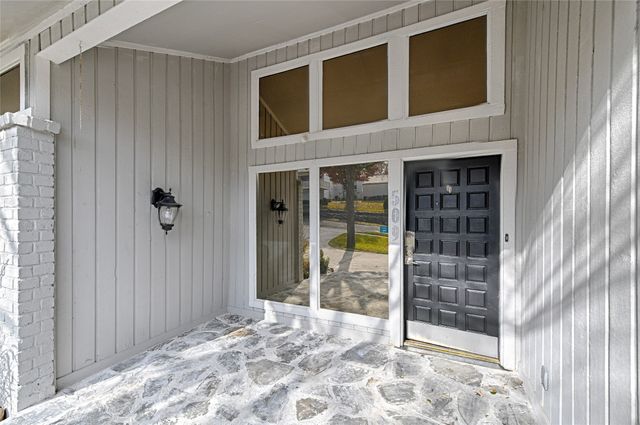 509 N Durango Circle, Irving, TX 75062