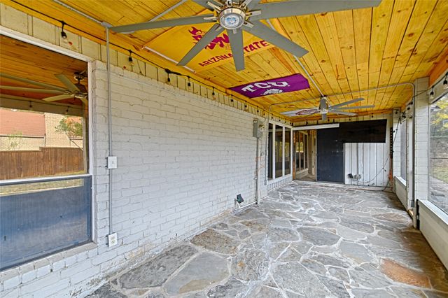 509 N Durango Circle, Irving, TX 75062