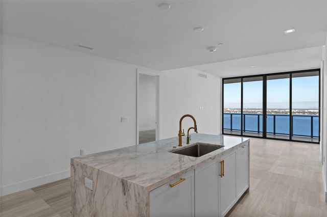 3015 S YSABELLA AVENUE 2602, Tampa, FL 33629