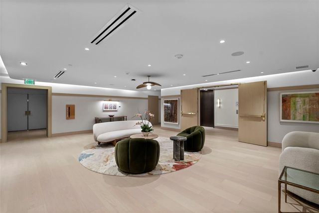 3015 S YSABELLA AVENUE 2602, Tampa, FL 33629