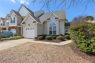 2002 Livingston ST, Suffolk, VA 23435