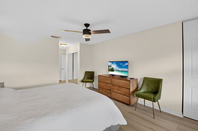 24 Westgate Lane A, Boynton Beach, FL 33436