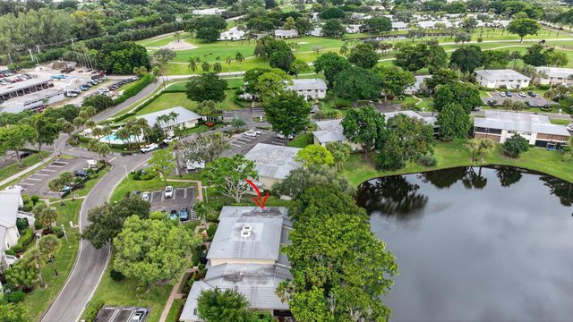 24 Westgate Lane A, Boynton Beach, FL 33436