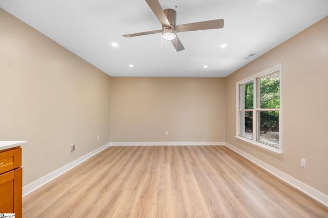 215 Hearthstone Ridge Road, Landrum, SC 29356