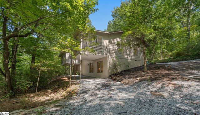 215 Hearthstone Ridge Road, Landrum, SC 29356