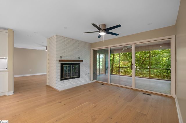 215 Hearthstone Ridge Road, Landrum, SC 29356