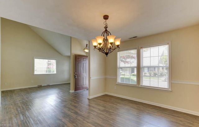 1133 Lady Ashley DR, Chesapeake, VA 23320