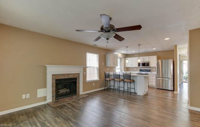 1133 Lady Ashley DR, Chesapeake, VA 23320
