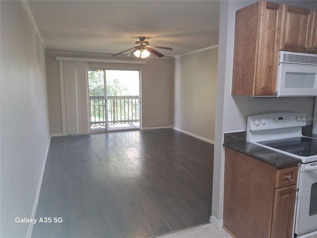 1695 LEE ROAD B210, Winter Park, FL 32789