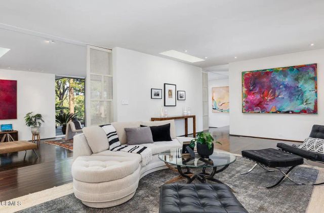 1436 Hillcrest Avenue, Pasadena, CA 91106