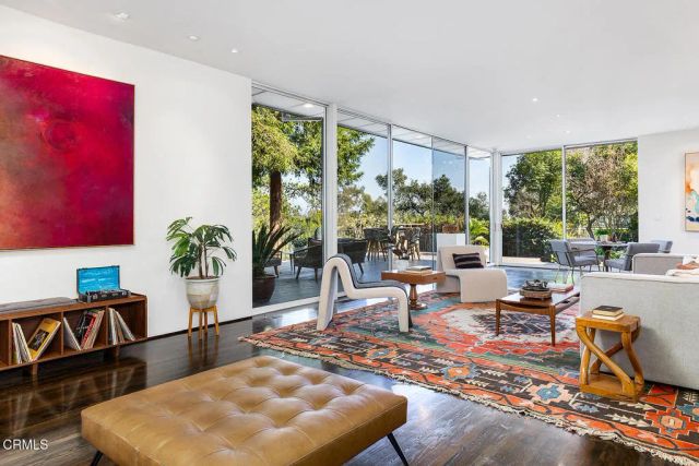 1436 Hillcrest Avenue, Pasadena, CA 91106