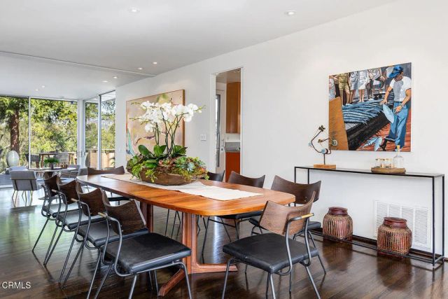 1436 Hillcrest Avenue, Pasadena, CA 91106