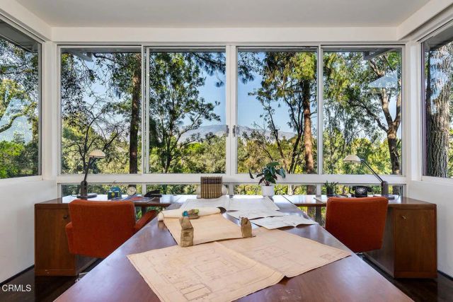 1436 Hillcrest Avenue, Pasadena, CA 91106