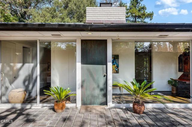 1436 Hillcrest Avenue, Pasadena, CA 91106