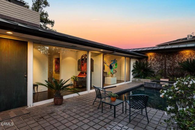 1436 Hillcrest Avenue, Pasadena, CA 91106