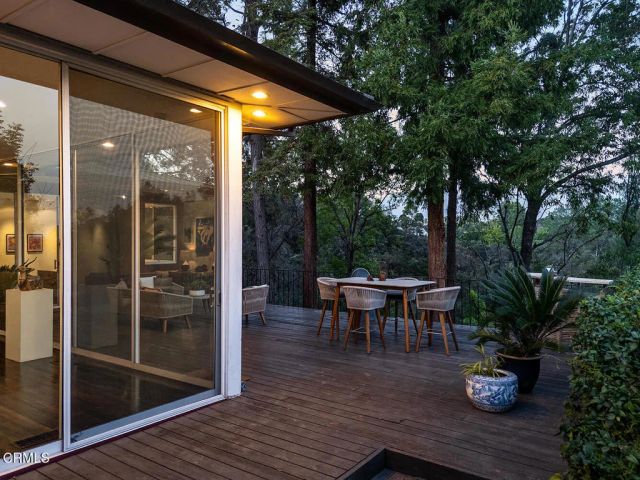 1436 Hillcrest Avenue, Pasadena, CA 91106