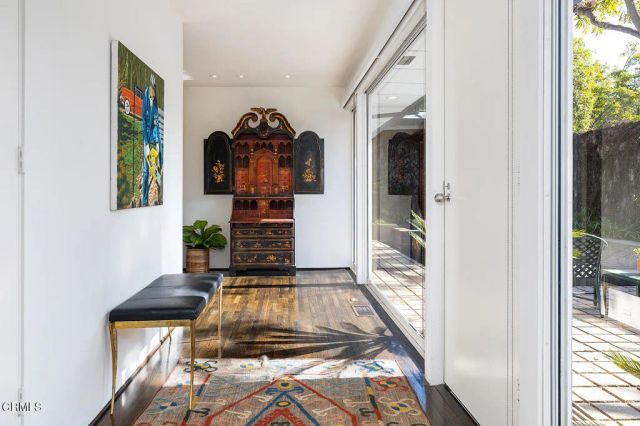 1436 Hillcrest Avenue, Pasadena, CA 91106