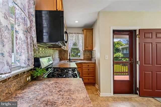 1817 MAXWELL AVE, Baltimore, MD 21222