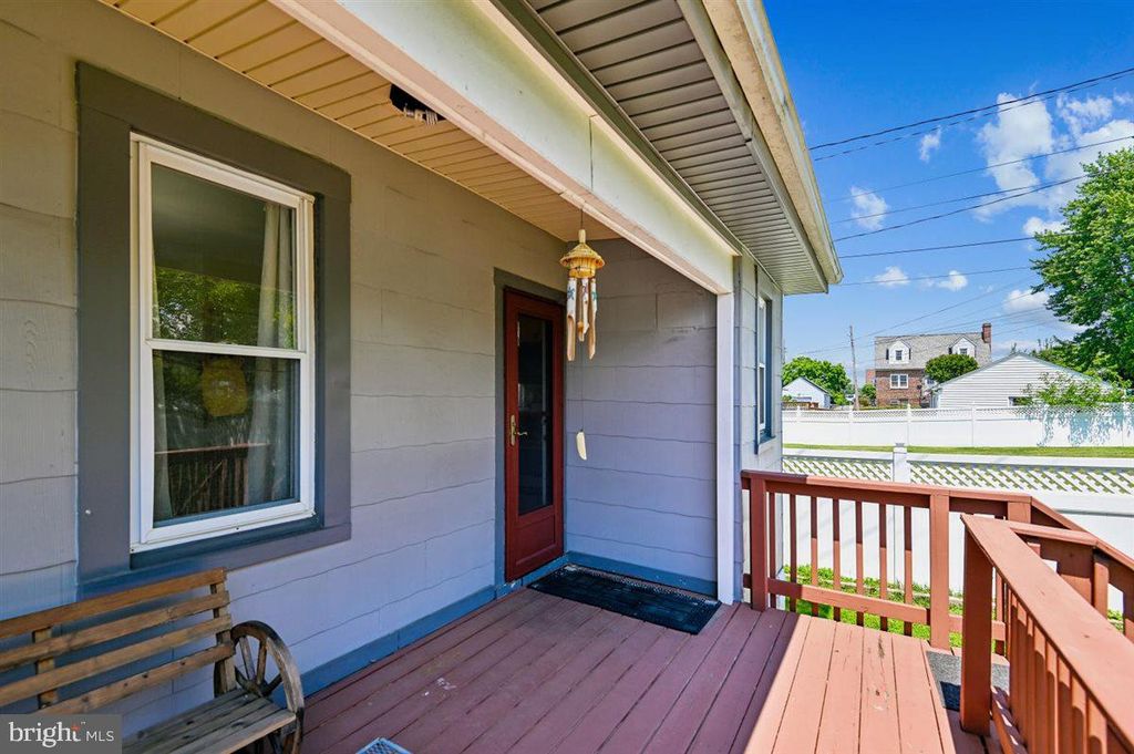 Image 19 of property listing at 1817 MAXWELL AVE, Baltimore, MD 21222