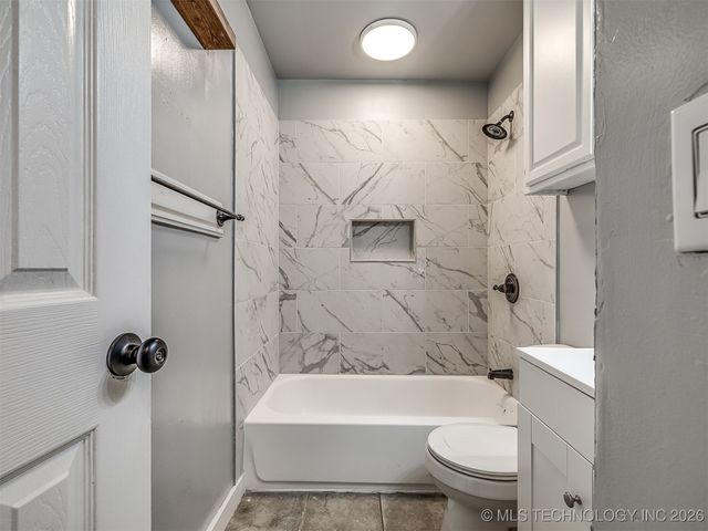 1934 W 46th Place, Tulsa, OK 74107