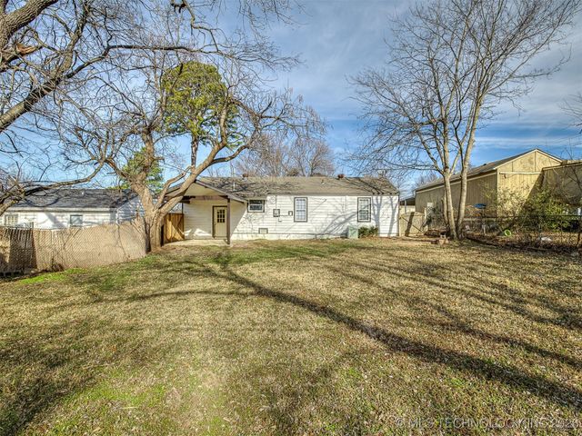 1934 W 46th Place, Tulsa, OK 74107