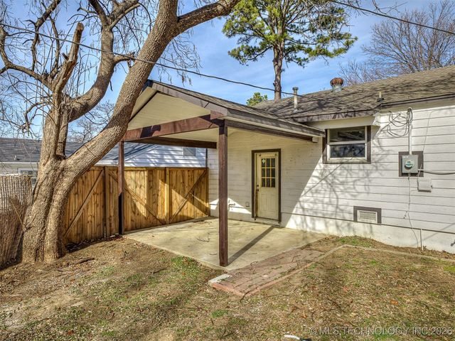 1934 W 46th Place, Tulsa, OK 74107