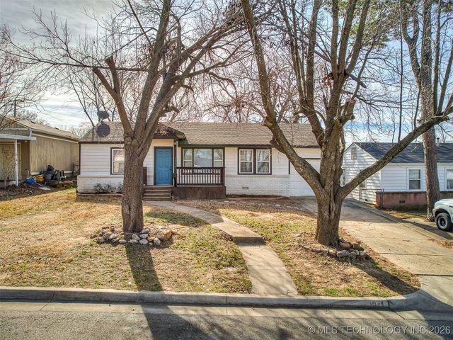 1934 W 46th Place, Tulsa, OK 74107