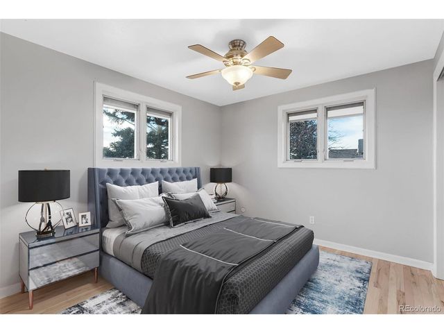 960 S Arbutus St, Lakewood, CO 80228