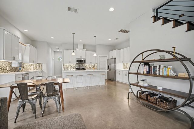 6700 Canal ST, Austin, TX 78741