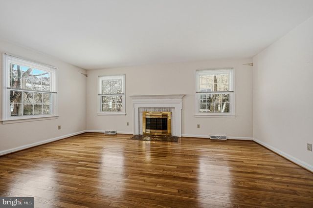 2512 KITTIWAKE DR, Wilmington, DE 19805