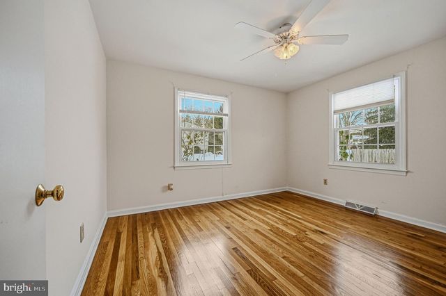 2512 KITTIWAKE DR, Wilmington, DE 19805