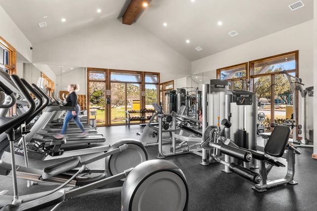 6816 Empresa DR, Austin, TX 78738