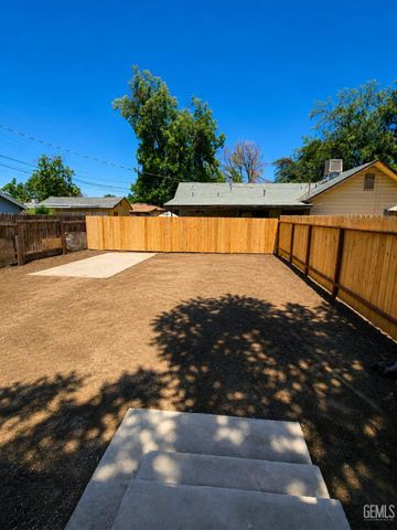 1006 6th Street, Bakersfield, CA 93304