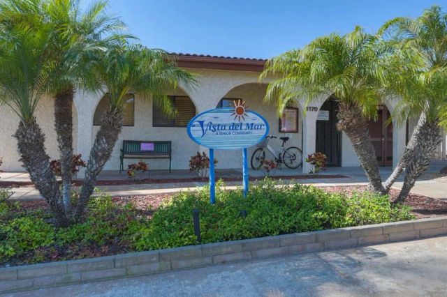 1146 Via Santa Paulo, Vista, CA 92081